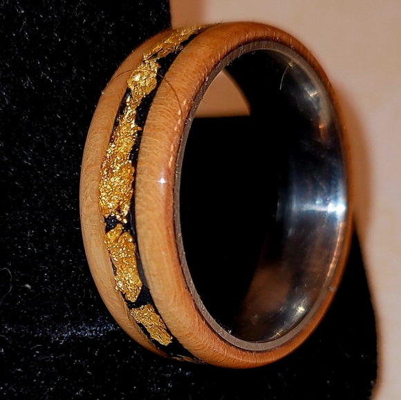 Custom handmade whiskey bottle top ring